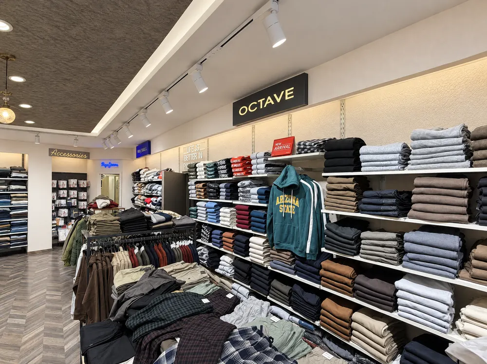 Octave wall, Wardrobe Mall Road, Amritsar