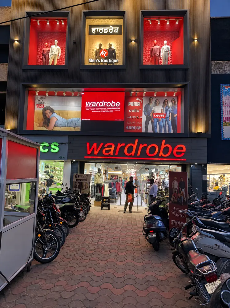 Wardrobe Mall Road, Amritsar storefront